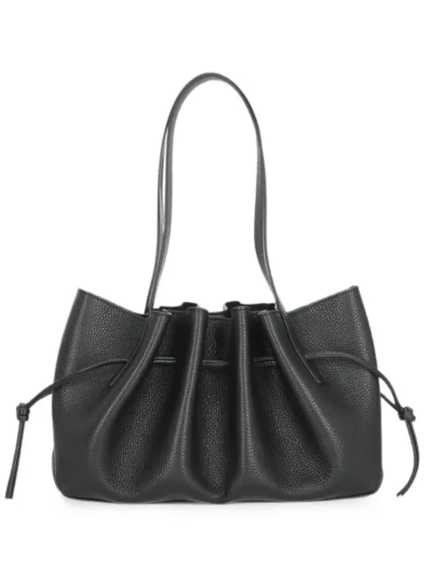 Yuzefi Scallop shoulder bag Black YUZPF26HBSSB