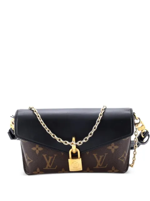 Louis Vuitton Pre-Owned Padlock on Strap Handbag Monogram Canvas and Leather crossbody bag Black 381TK9TFKQM2XYYU