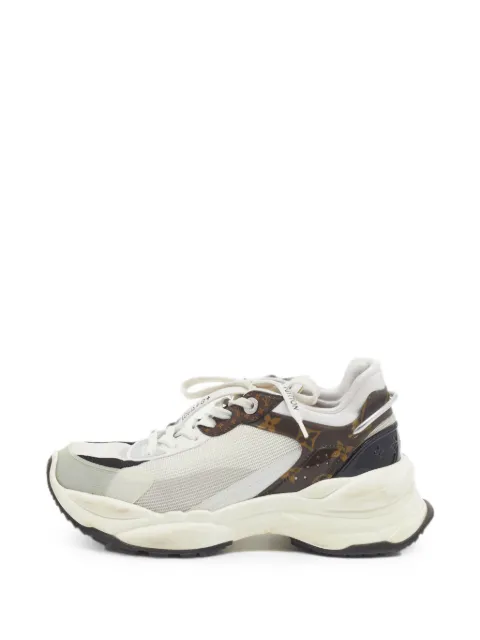 Louis Vuitton Pre-Owned Run 55 mesh sneakers White 1349017