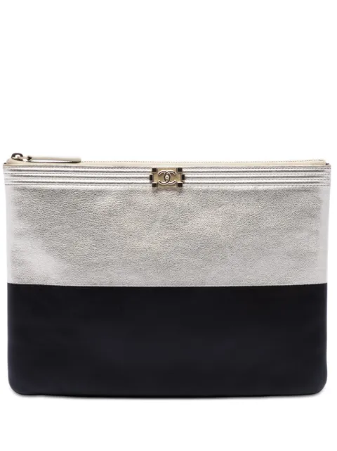 CHANEL Pre-Owned 2015-2016 Medium Bicolor Goatskin Boy O Case clutch bag Black X5998ZE018IGJR5Z