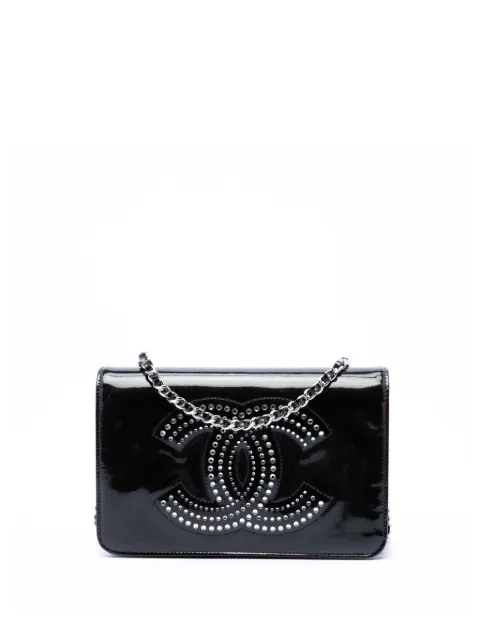 CHANEL Pre-Owned 2009-2010 CC Patent Strass Embellished Wallet On Chain crossbody bag Black X1J0TD0AF7JAKC88