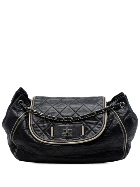 CHANEL Pre-Owned 2008-2009 Quilted Lambskin East West Mademoiselle Accordion Flap shoulder bag Black F4D69WXEOWOGH5G7