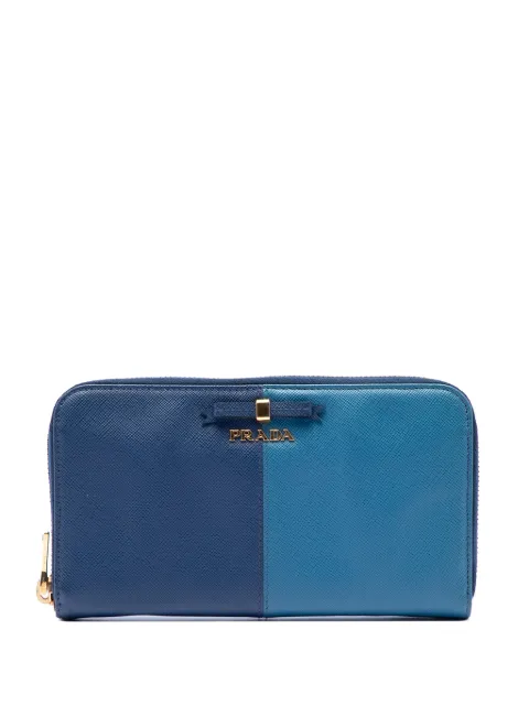 Prada Pre-Owned 2010-2026 Bicolor Saffiano Bow Zip Wallet long wallets Blue DN2FWYOF2I8I9ERI