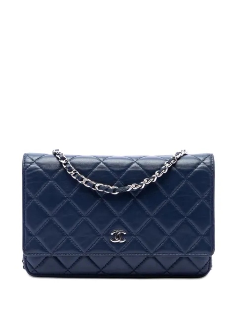 CHANEL Pre-Owned 2016-2017 CC Quilted Lambskin Wallet On Chain crossbody bag Blue RPQ63BBPGLDE8GFQ