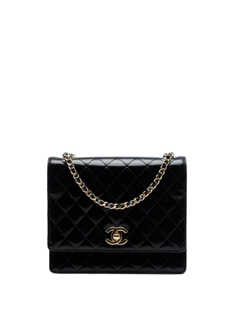 CHANEL Pre-Owned 2011 CC Quilted Patent Square Flap crossbody bag Black R34CPHN5AM0HP6HC