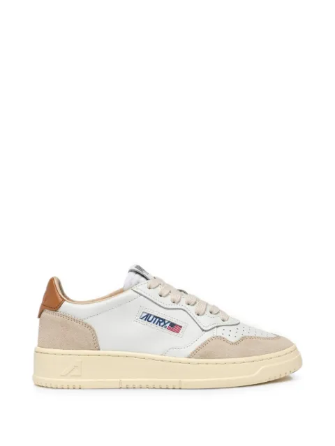 Autry Medalist low sneakers White AULMLS16