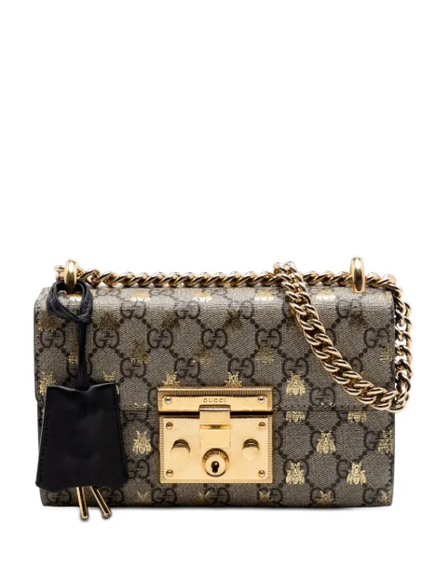 Gucci Pre-Owned 2016-2026 Small GG Supreme Bee Padlock crossbody bag Black 92NC0GXFFAOW0GLC