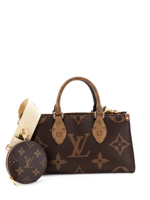 Louis Vuitton Pre-Owned OnTheGo Tote Reverse Monogram Giant East West shoulder bag Brown D4XJ4YIBMK87DUKY