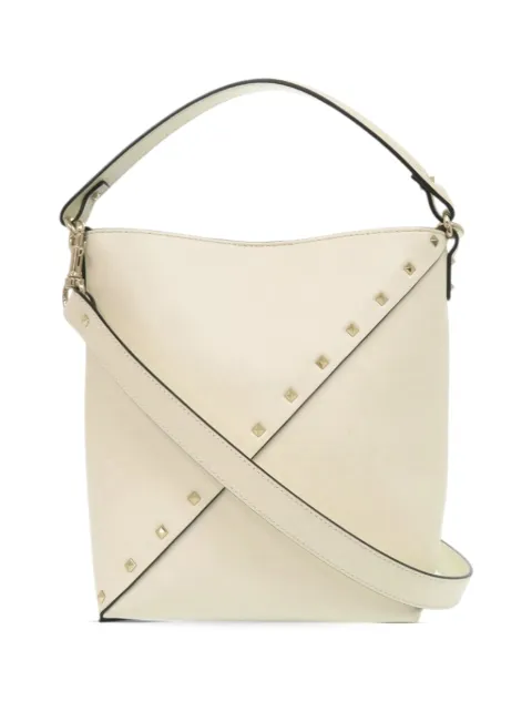 Valentino Garavani Pre-Owned 2018-2026 Leather Rockstud Wispy bucket bag White 4XT8KMLDTZ8NITG1