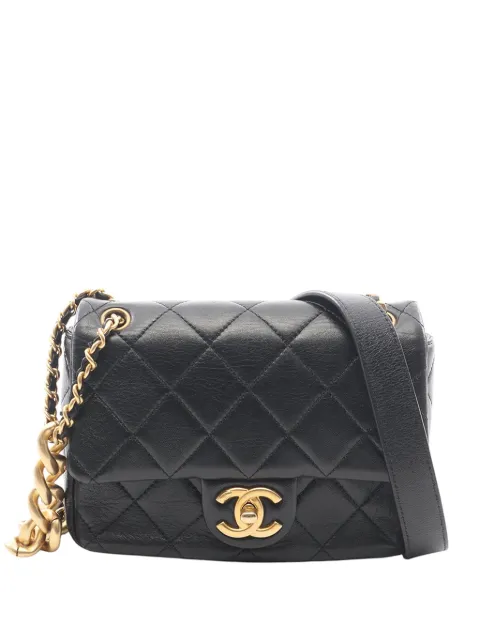 CHANEL Pre-Owned 2021-2026 Mini CC Quilted Lambskin Single Flap crossbody bag Black 8M44S23DXA5QT0YL