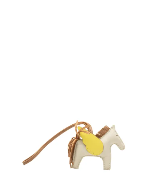 Hermès Pre-Owned 2022 Milo Lambskin and Swift Grigri Rodeo Pegase Bag Charm PM key chain White 9JZEF2J0J4BQRQ5U