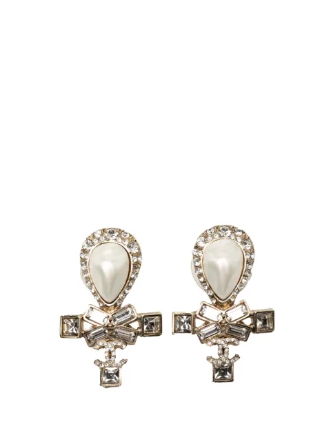 CHANEL Pre-Owned 2019 CC Gold Plated Strass Faux Pearl Tear Drop Ribbon Push Back Earrings costume earrings Gold U5LCZYR929CO5UYP