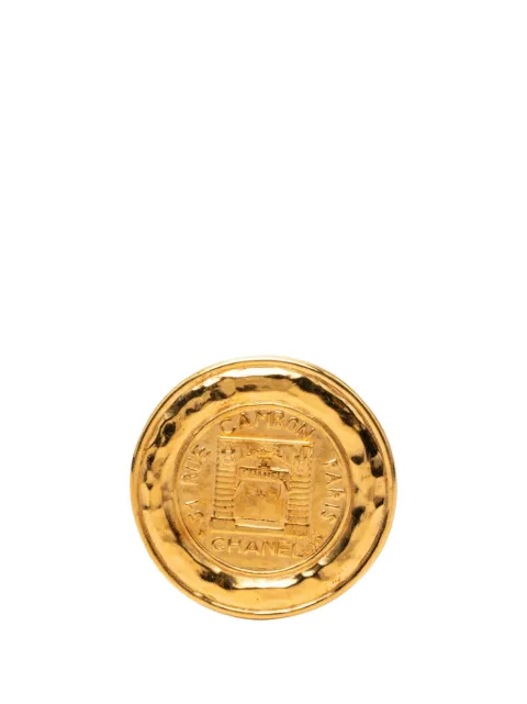 CHANEL Pre-Owned 1970-1980 Gold Plated 31 Rue Cambon Round Brooch costume brooch Gold 0DJVKPRONSNK4R1Z