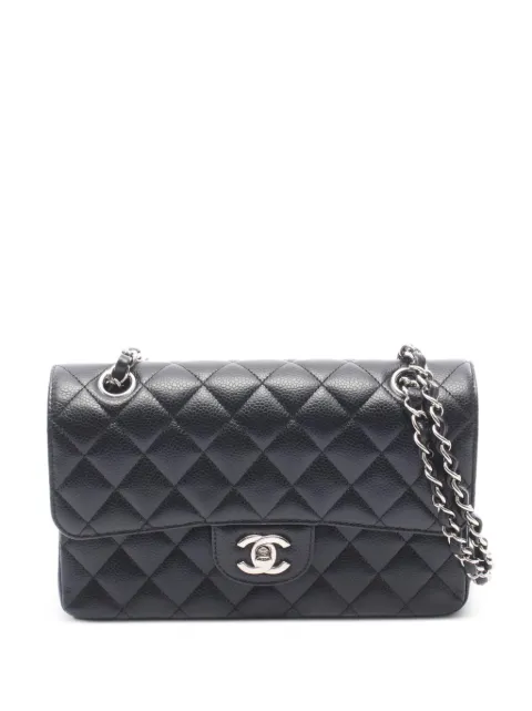 CHANEL Pre-Owned 2010s Matelassé shoulder bag Black 1083693