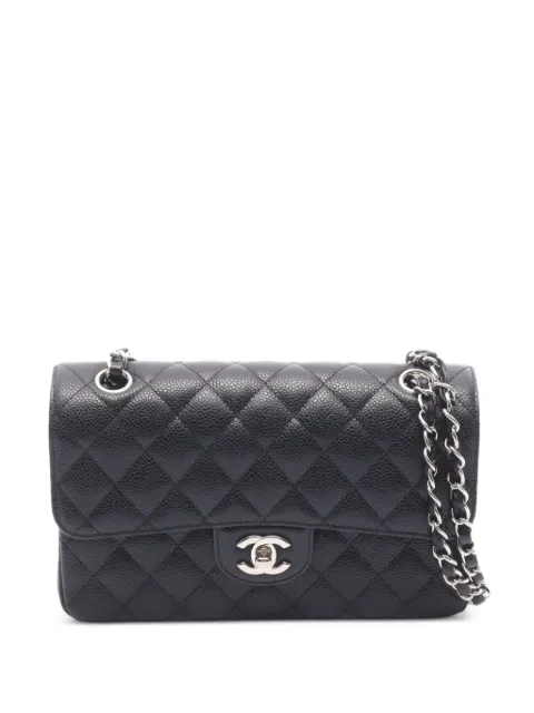CHANEL Pre-Owned 2015-2016 Matelassé shoulder bag Black 1083626