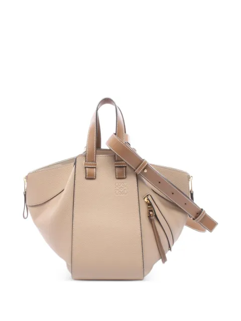 Loewe Pre-Owned 2010s Hammock calf leather handbag Neutrals 1084545