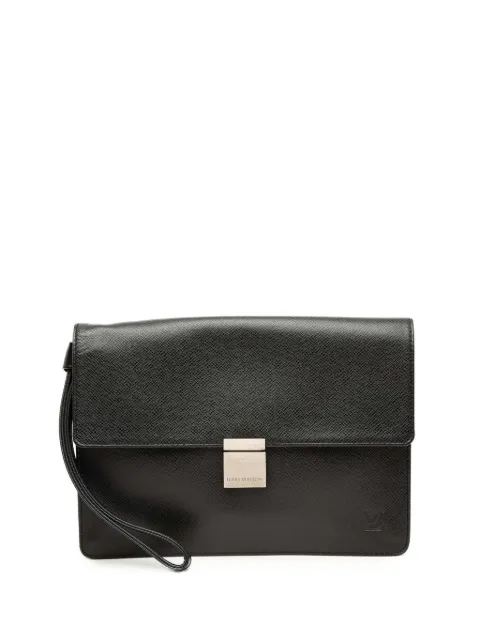 Louis Vuitton Pre-Owned 2001 Taiga Selenga clutch bag Black PZPIGGFEE8MT7NDR