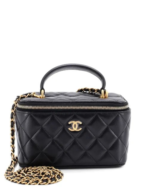 CHANEL Pre-Owned Classic Top Handle Vanity Case with Chain Quilted Lambskin Small crossbody bag Black J1V2B1QRP4B6IG5O