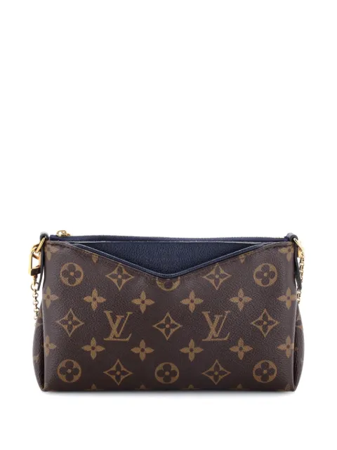 Louis Vuitton Pre-Owned Pallas Monogram Canvas with Leather clutch bag Blue 2R1AK0KC2M4FGD7B