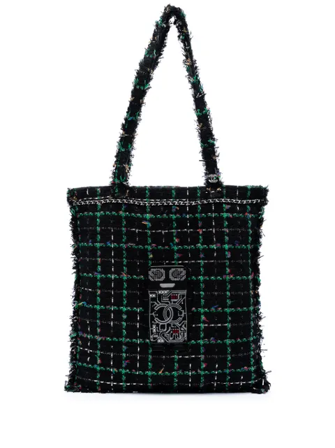 CHANEL Pre-Owned 2017-2018 Large Tweed Resin Embellished Robot Shopping tote bag Black 9S4CKQ5MMJ1GW692