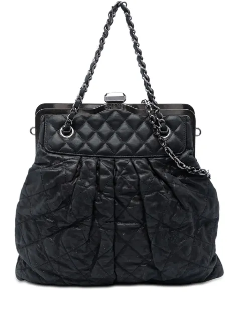 CHANEL Pre-Owned 2010-2011 Quilted Iridescent Calfskin Chic Quilt Frame satchel Black 6XHUW0XPAU2P86V5