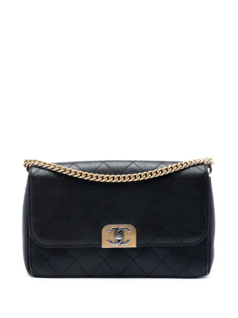 CHANEL Pre-Owned 2016-2017 Medium Quilted Calfskin Straight Lined Flap crossbody bag Black NZTP3J4TTJ85MLT7