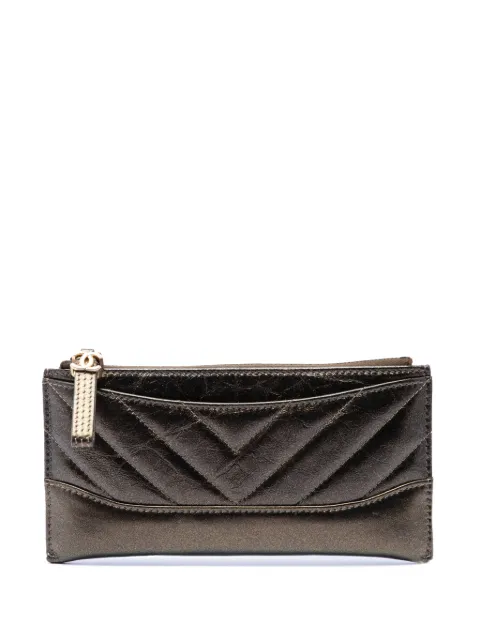 CHANEL Pre-Owned 2019 Chevron Metallic Aged Calfskin Gabrielle Zip pouch Brown OWS7TSU5DHIIRF9E