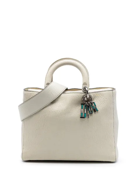 Christian Dior Pre-Owned 2017 Large Canyon Grained Lambskin Lady Dior satchel White 0UTMQ6FL7NWU5AZM