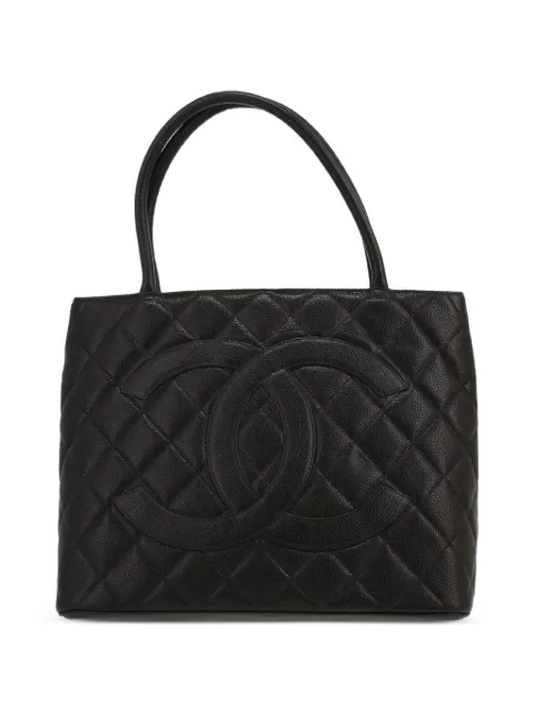 CHANEL Pre-Owned 2003 Medallion quilted handbag Black 425177