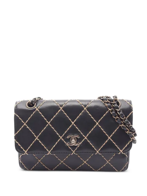 CHANEL Pre-Owned 2000-2002 Wild Stitch shoulder bag Black 10821976419040