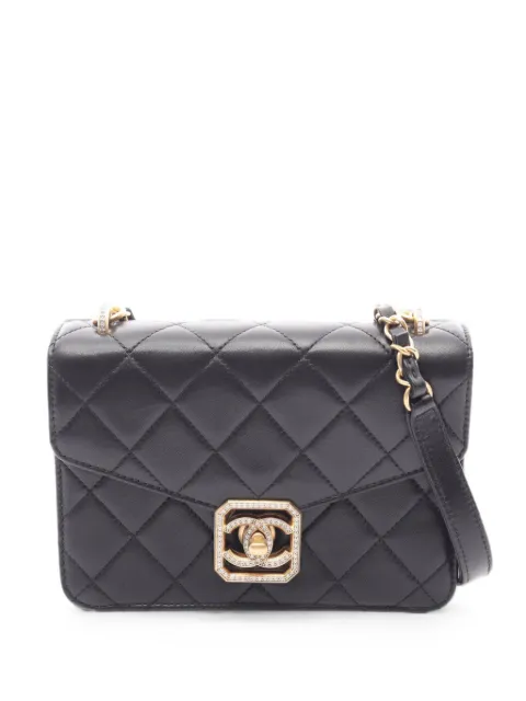 CHANEL Pre-Owned 2021 Matelasse leather shoulder bag Black 1082952U2J7UXA0