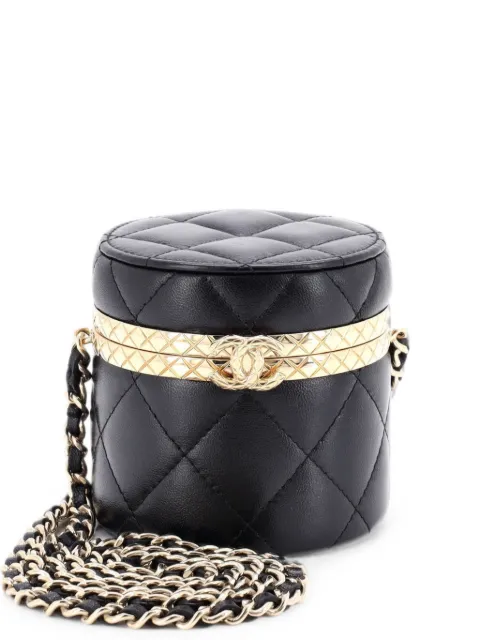 CHANEL Pre-Owned Lock Frame Round Vanity Case with Chain Quilted Lambskin Mini crossbody bag Black JCF65NMB7M2C7HJ5