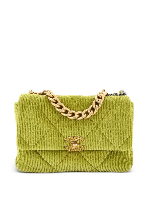 CHANEL Pre-Owned 19 Flap Bag Quilted Corduroy Medium crossbody bag Green 7WI2S2G1UM4SFUSG