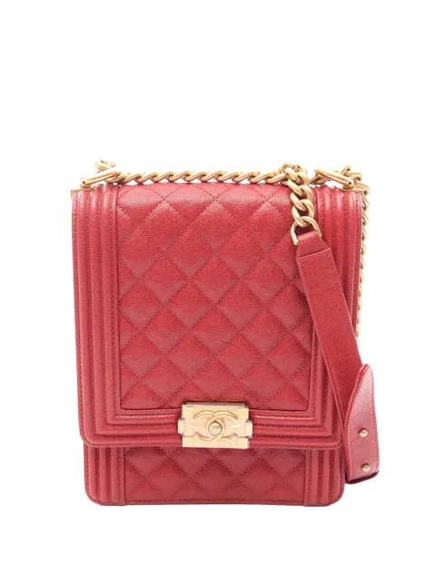 CHANEL Pre-Owned 2019 Quilted Lambskin North South Boy Flap crossbody bag Red J2LHSP4ZXTV1QKO2