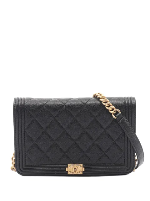 CHANEL Pre-Owned 2018-2019 Quilted Caviar Boy Wallet on Chain crossbody bag Black 4DHRTCFEQBQHGKQY