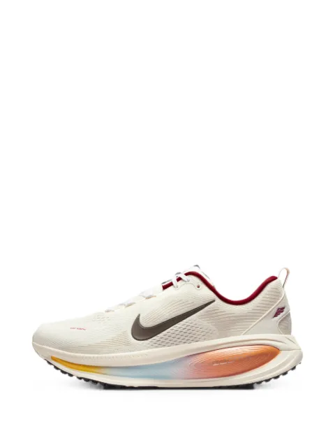 Nike Vomero 18 sneakers Neutrals IQ1131120