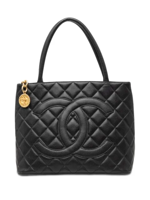 CHANEL Pre-Owned 1996-1997 Caviar Medallion tote bag Black 2YF5K287VXX0QIQS