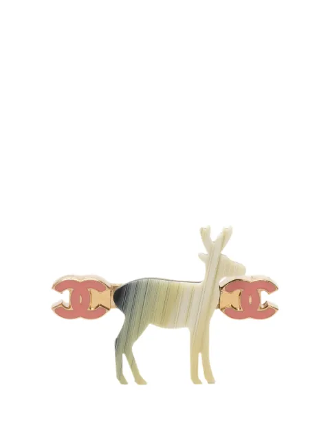 CHANEL Pre-Owned 2001 CC Gold Plated and Gradient Resin Reindeer Brooch costume brooch Green M677QKPFXCXNJETH