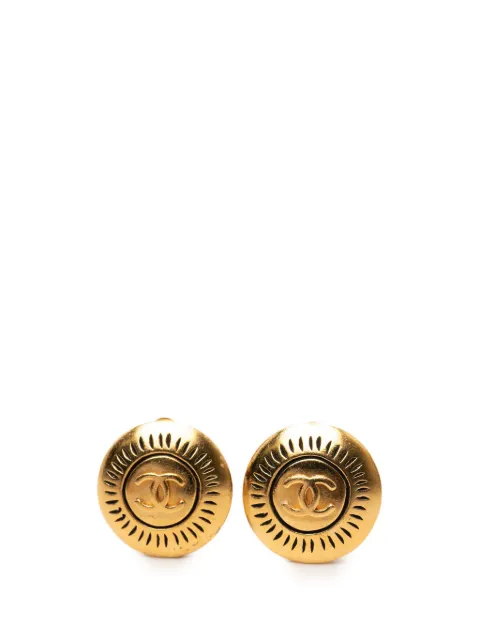 CHANEL Pre-Owned 1996 CC Gold Plated Round Clip On Earrings costume earrings Gold 6ZO2XT95TW2NKGYL
