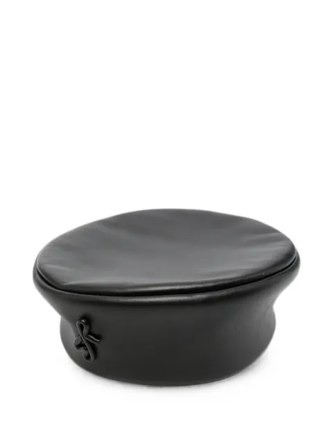 Ruslan Baginskiy logo-plaque leather beret Black MMM033LPLRB