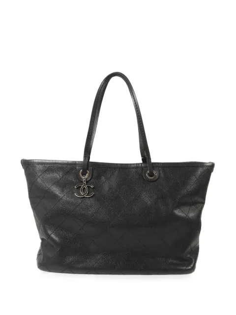 CHANEL Pre-Owned On the Road leather tote bag Black ONTHEROADTOTE