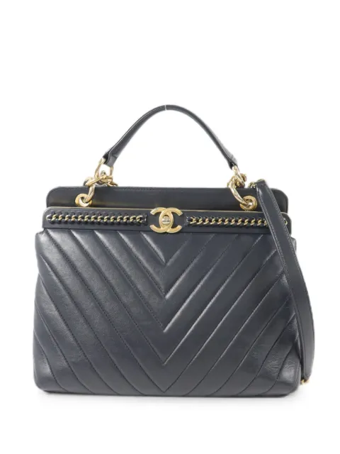 CHANEL Pre-Owned Chevron V Stitch shoulder bag Blue CHEVRONVSTITCH