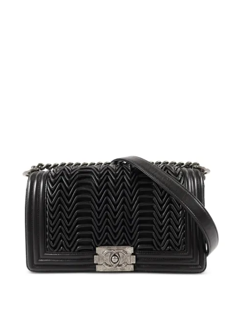 CHANEL Pre-Owned 25 Boy chevron-quilted shoulder bag Black BOY25