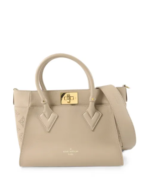 Louis Vuitton Pre-Owned PM Mahina On My Side calfskin tote bag Neutrals M20600