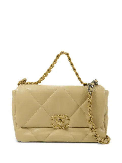 CHANEL Pre-Owned small Chanel 19 Diamond-quilted shoulder bag Neutrals AS1160