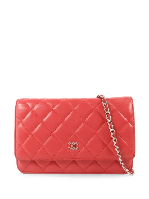CHANEL Pre-Owned quilted Wallet On Chain shoulder bag Red WALLETONCHAIN