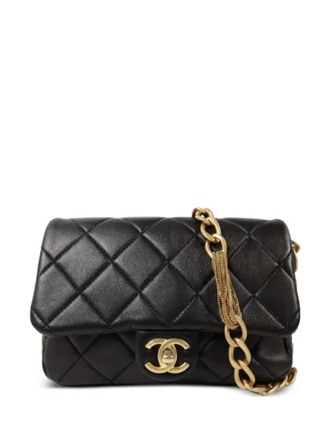 CHANEL Pre-Owned Diamond-quilted CC turn-lock shoulder bag Black AS3110
