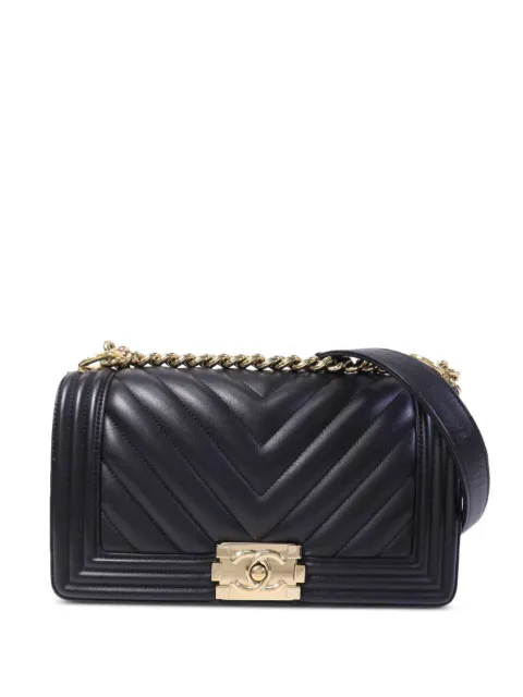 CHANEL Pre-Owned 25 Boy chevron-quilted shoulder bag Black BOY25