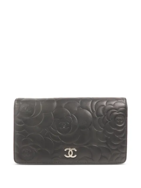 CHANEL Pre-Owned Camellia leather wallet Black A36544