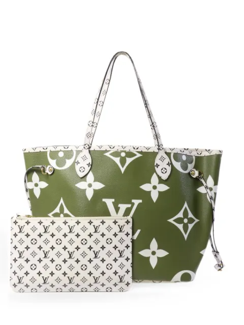 Louis Vuitton Pre-Owned Monogram Giant Neverfull tote bag Green M44568